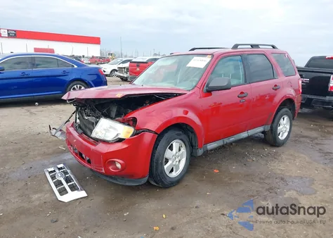 2011 Ford Escape Xlt из США, поврежденный, VIN 1FMCU0DG5BKB79504